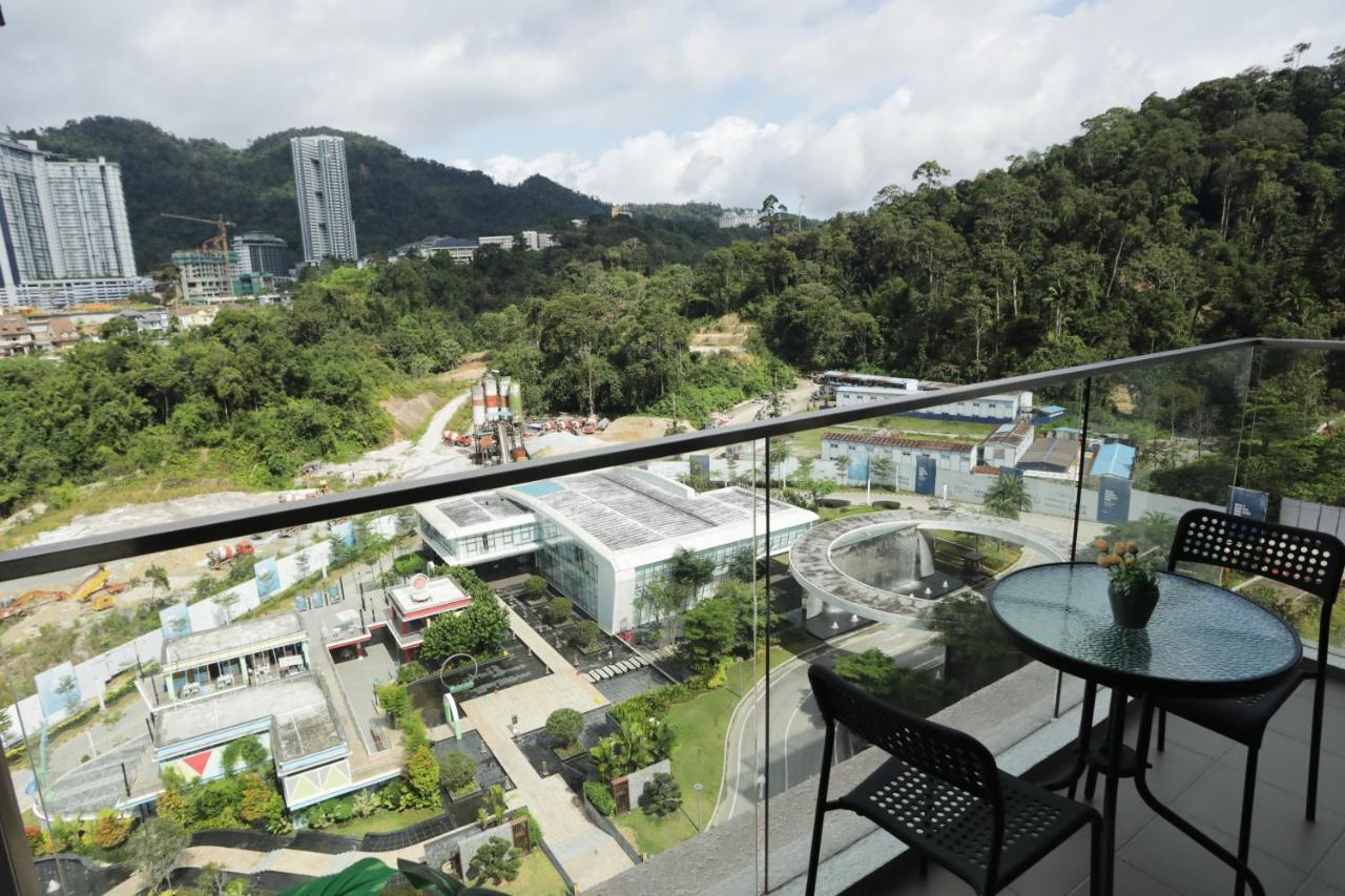 Premier Suite Cozy Home Midhills Genting 6-10 Pax Free Wifi Genting Highlands Exteriér fotografie